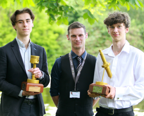 Vehicle Inspection students Harvey Bate, winner of The Institute of Motor Industry and Motor Vehicle Department’s Best Practical Student and Struan Mackenzie, The Institute of Motor Industry and Motor Vehicle Department’s Best Overall Student with Lecturer Matthew Parker (centre).